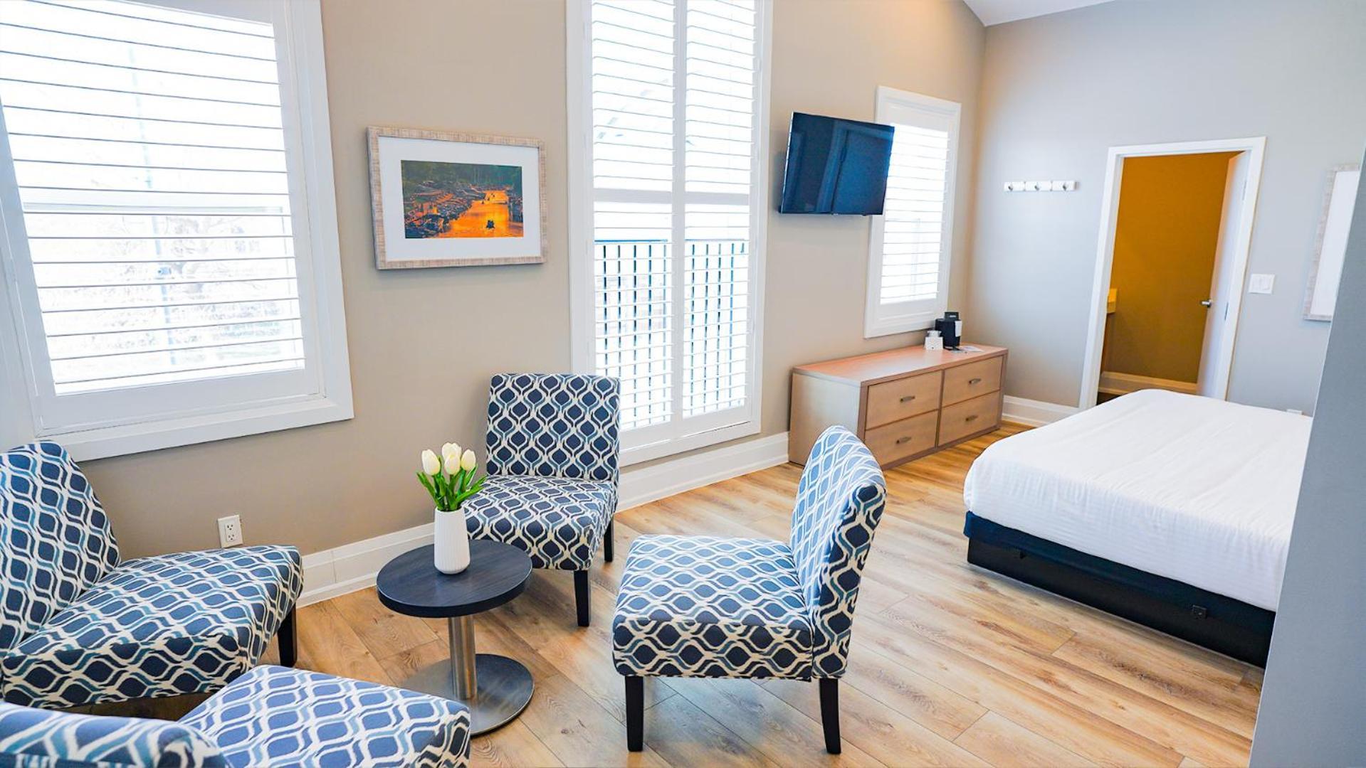 Colonial Hotel & Suites Grand Bend Eksteriør bilde