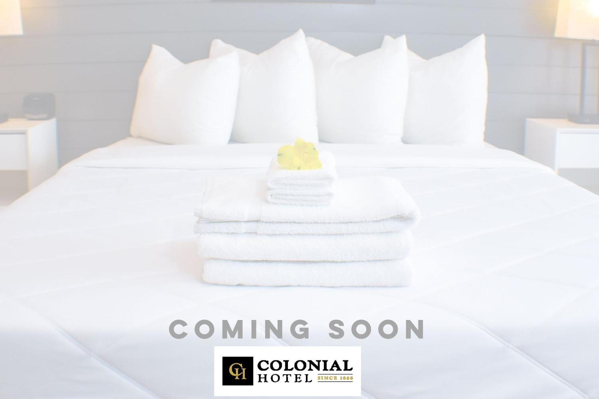 Colonial Hotel & Suites Grand Bend Eksteriør bilde