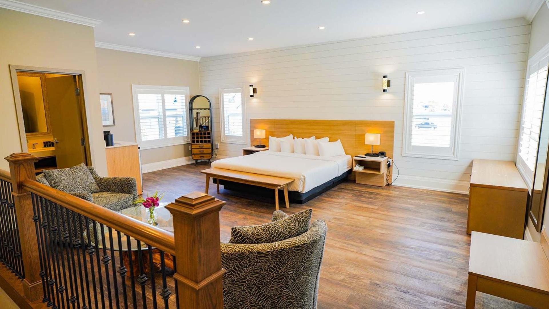 Colonial Hotel & Suites Grand Bend Eksteriør bilde